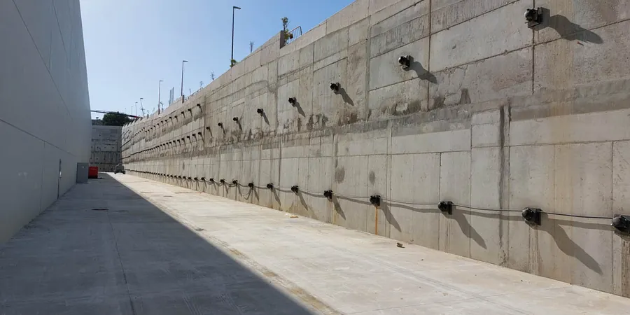 Active and Passive Anchor Systems for Limerick's Glacial Soils